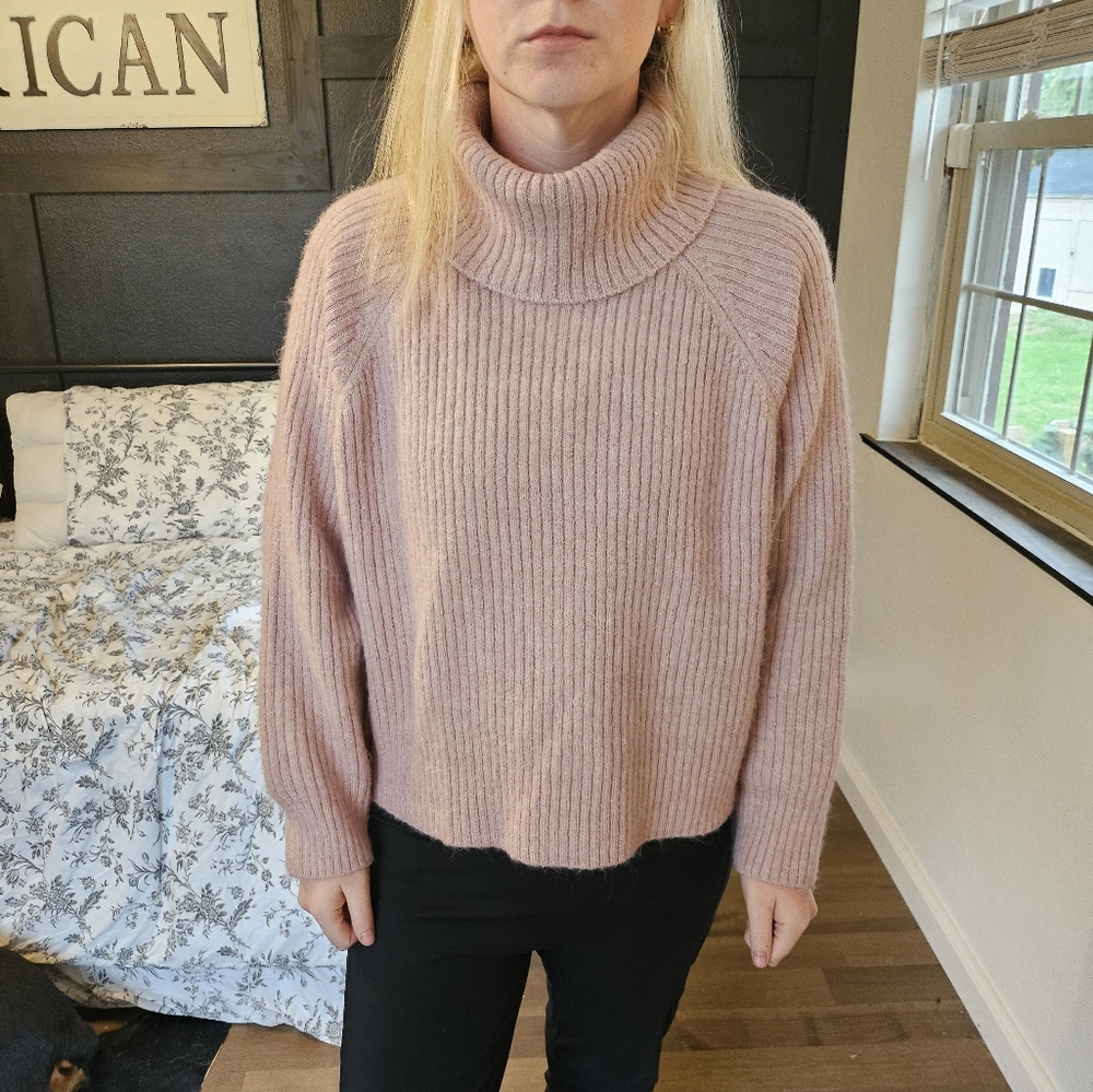 Sweater - Picture 2 of 3